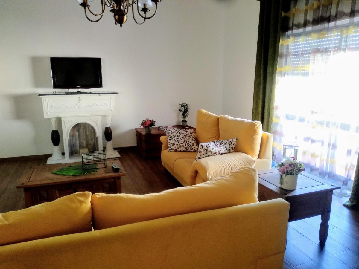 Tugaplace Bed & Breakfast มอนตีโจ ภายนอก รูปภาพ